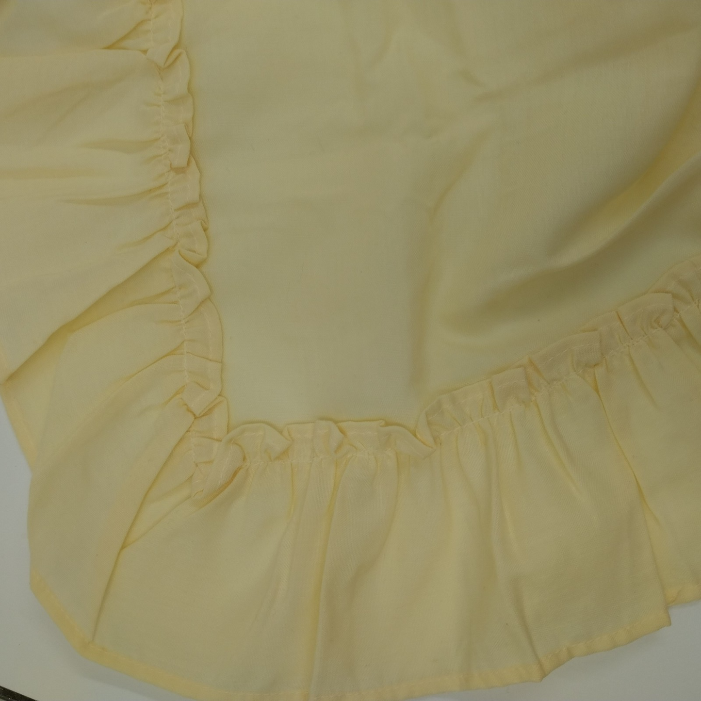 1 Pair Of Cafe Curtain Pale Yellow Ruffled Edge Machine Wash 70% Polyester China