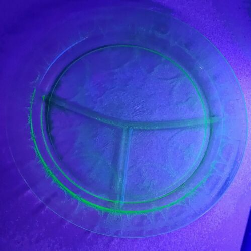 Anchor Hocking Grill Plate Green Uranium Depression Glass Cameo Ballerina Design