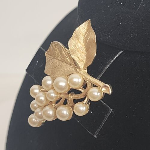 Signed Crown Trifari Leaf Berries Faux Pearl Brushed Gold Tone Brooch Vintage