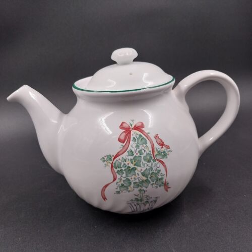 Corelle Coordinates Callaway Holiday 1 Quart Teapot Christmas Decor