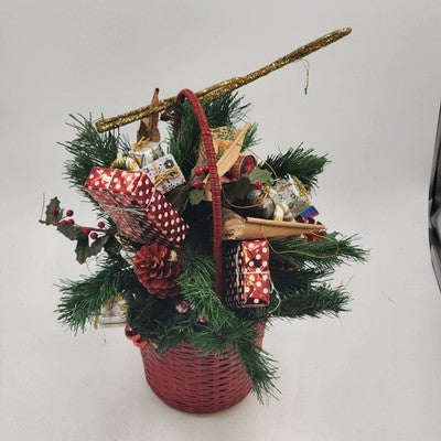 Pine Basket Christmas Centerpiece 15" Pinecone Greenery w Gifts & Music Symbols