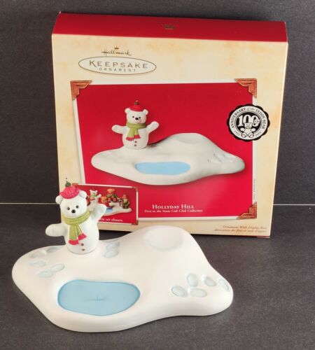 Hallmark Keepsake 1st Snow Cub Club Collection 2002 Hollyday Hill Figurine MIB