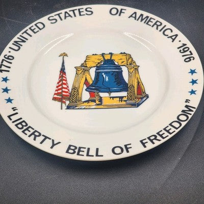 Bicentennial Ceramic Collector Plate Liberty Bell Of Freedom USA 1776-1976 10.5"