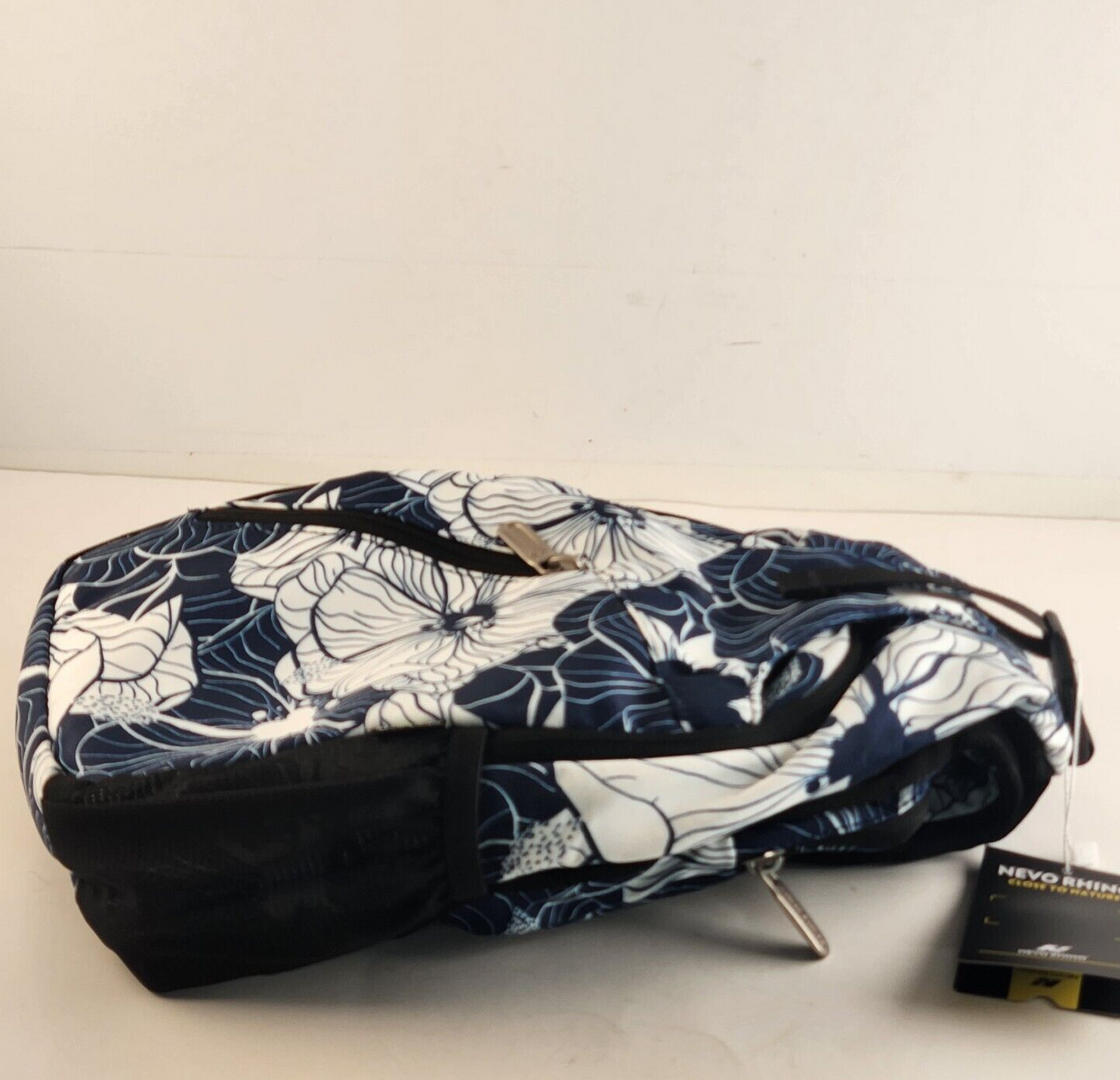 Nevo Rhino Sling Crossbody Backpack Side Bag Blue And White Floral Design NOS