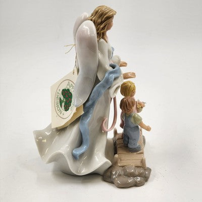 Appletree Design Angel of Security Figurine w/ Boy & Girl 7.75" #40607 VTG