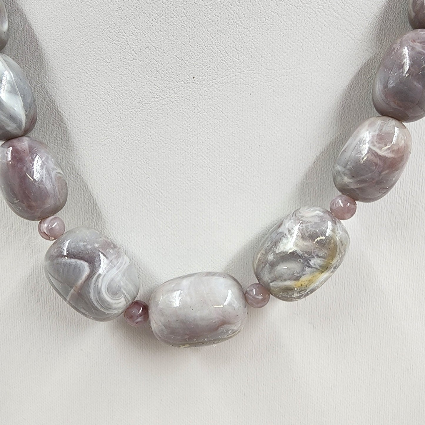 Gray Lavender Polish Marbled Agate Faux Pearl Beads Long Statement Necklace 12"