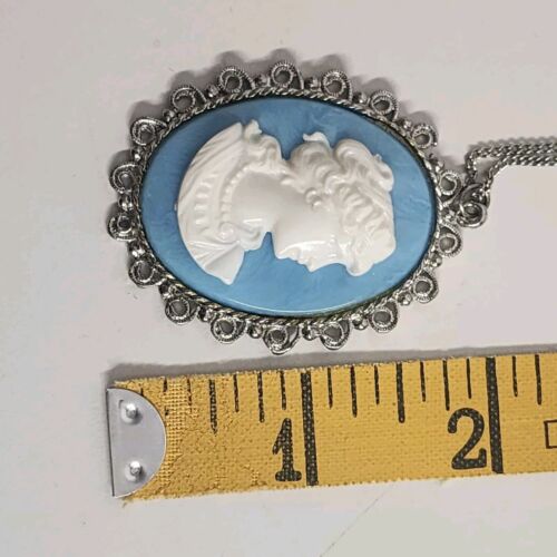 Silvertone Cameo Necklace Blue White Vintage Jewelry 17" chain Costume Filagree