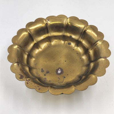 Art Deco Ornate Three-Footed Brass Round Bowl Scalloped Edge Vintage 6.75"