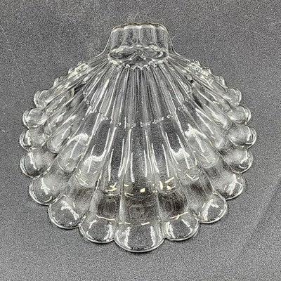 Crystal Clear Pressed Glass Scallop Sea Shell Shaped Decorative Candy Dish 6"x7"