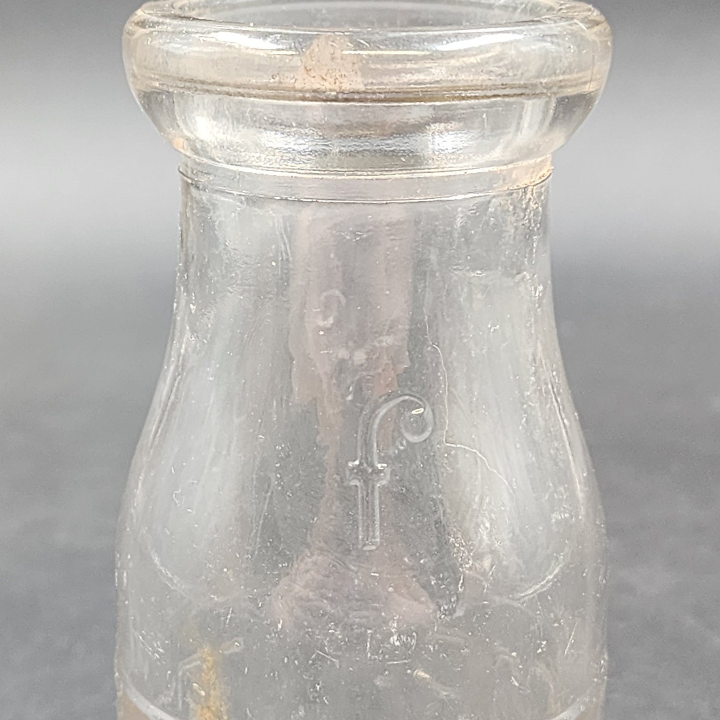 Foremost Dairy Farm One Half Pint Milk Ribbed Clear Glass Bottle Embossed USA