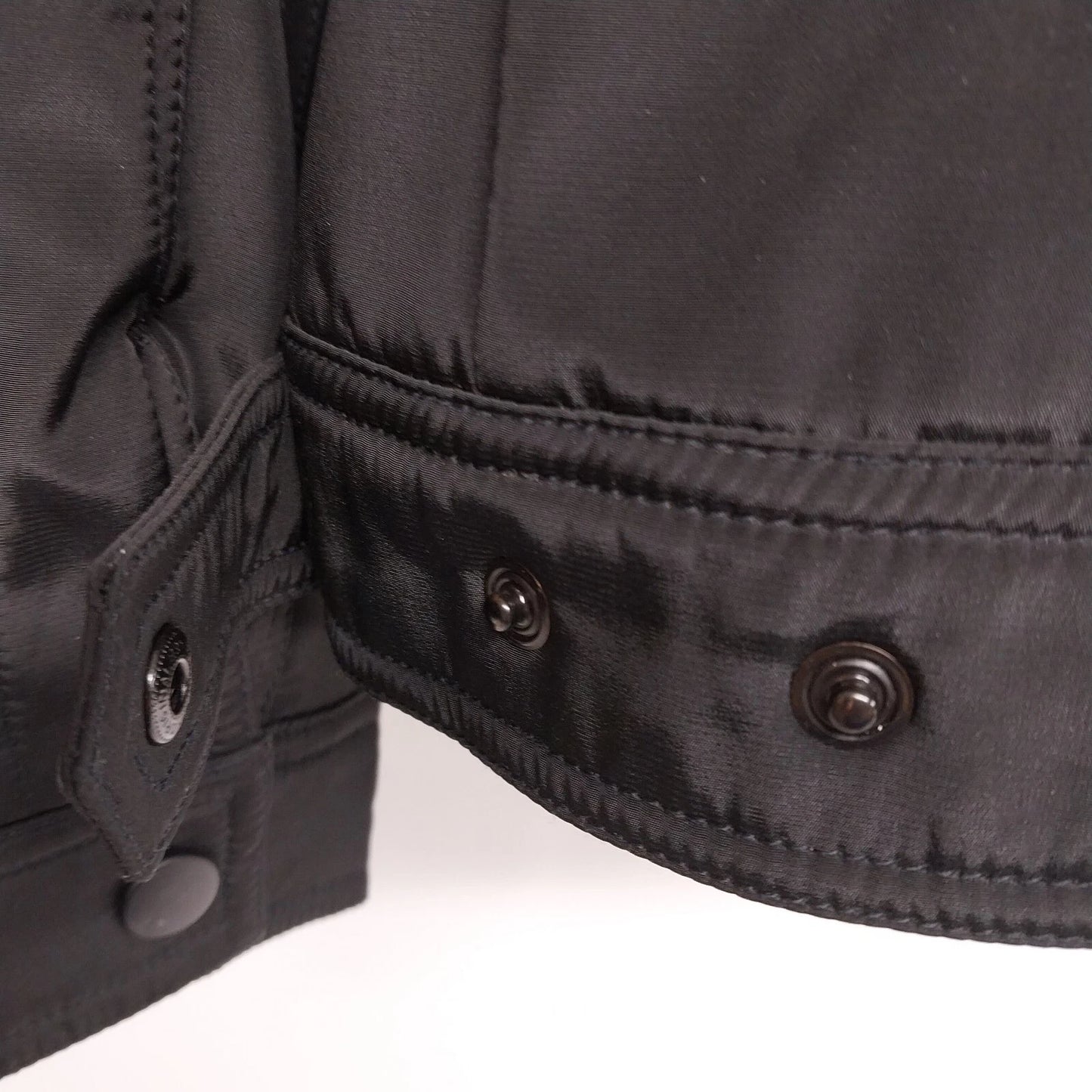 Eddie Bauer WeatherEdge Women’s Black Jacket Size XL Zip Front Waterproof China