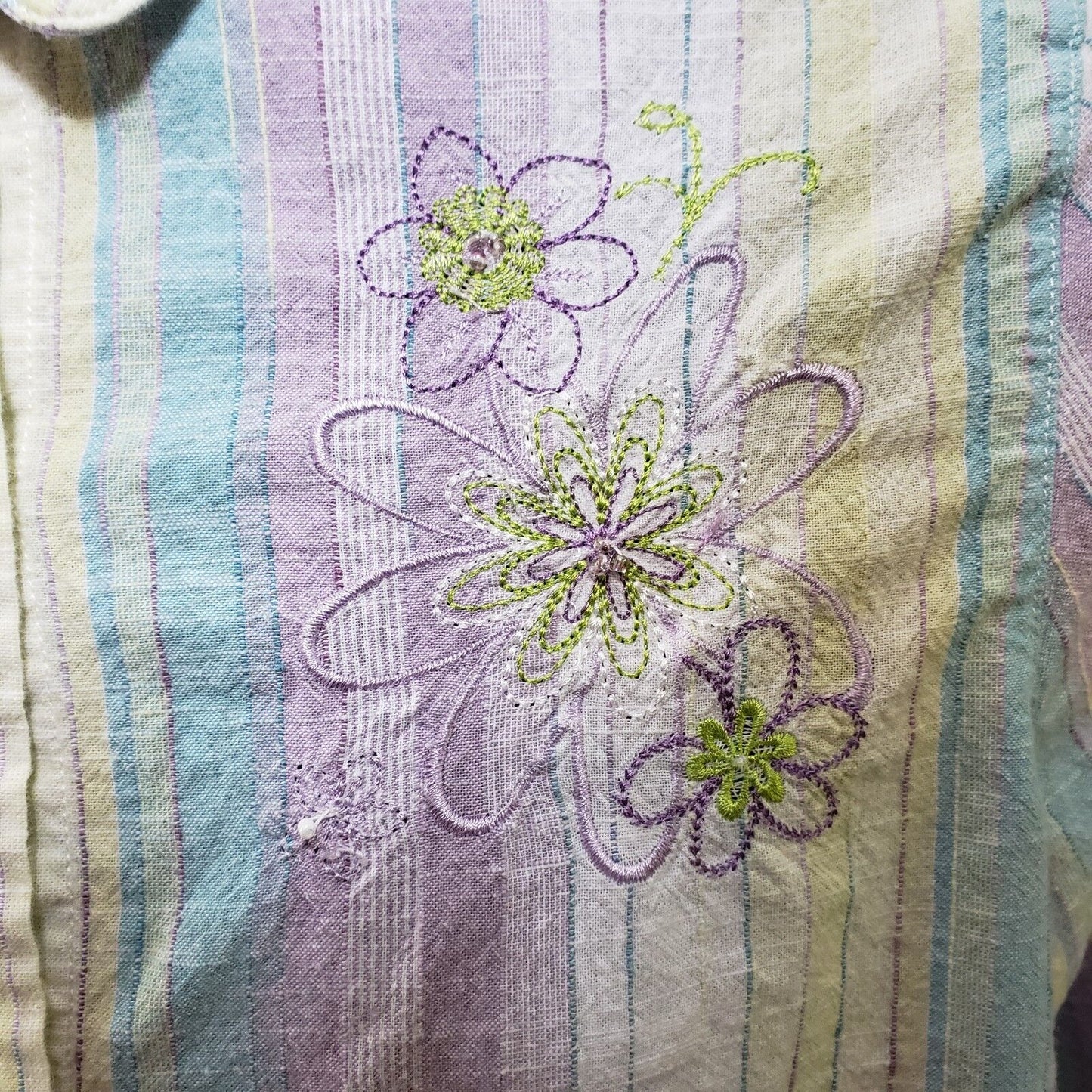 Alfred Dunner Blouse Size 12 LS Button Down Shirt Light Pastels EmbroideryDesign