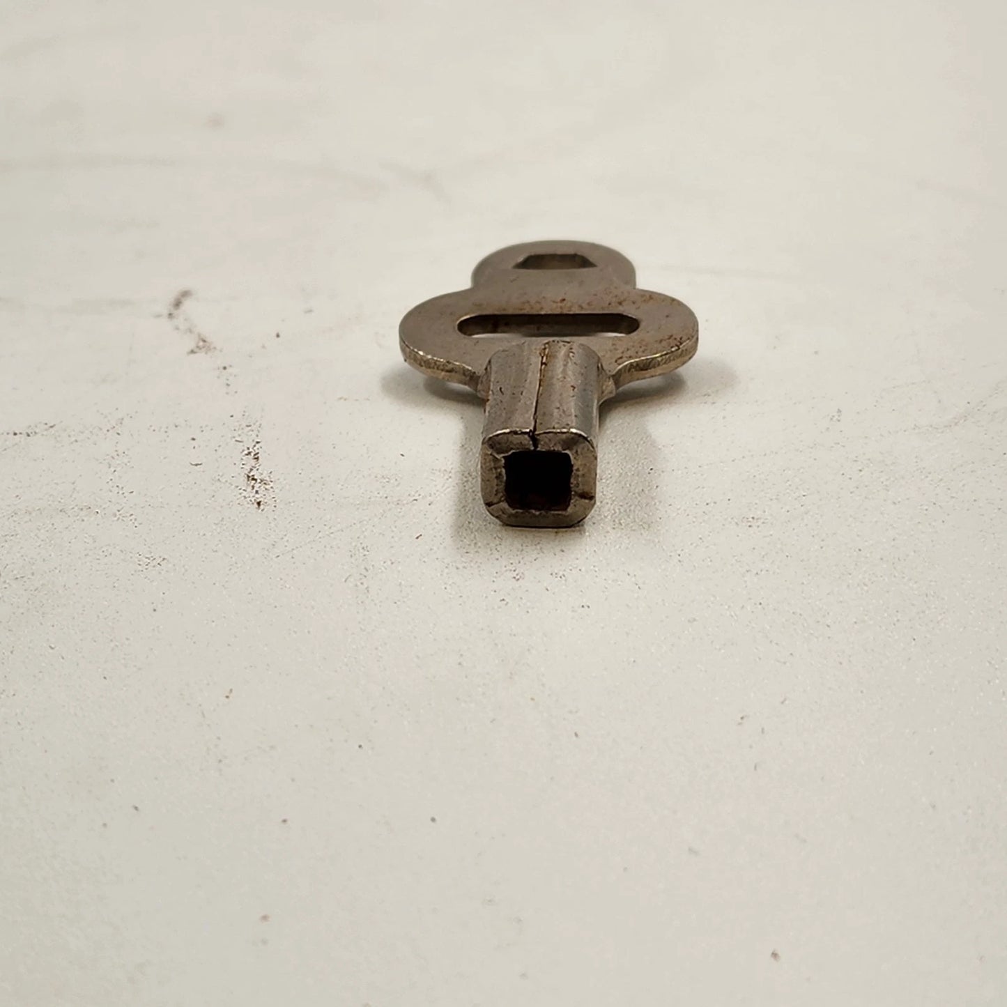 Adjustable Metal Wheels Roller Skates w Key 1950s Leather Straps Union Hardware