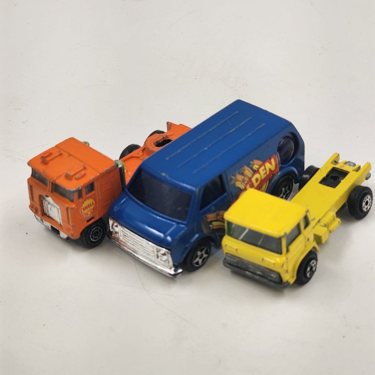 3 Toy Collection Bedford Blue Golden Star Van Yatming and Shell Trucks Hong Kong