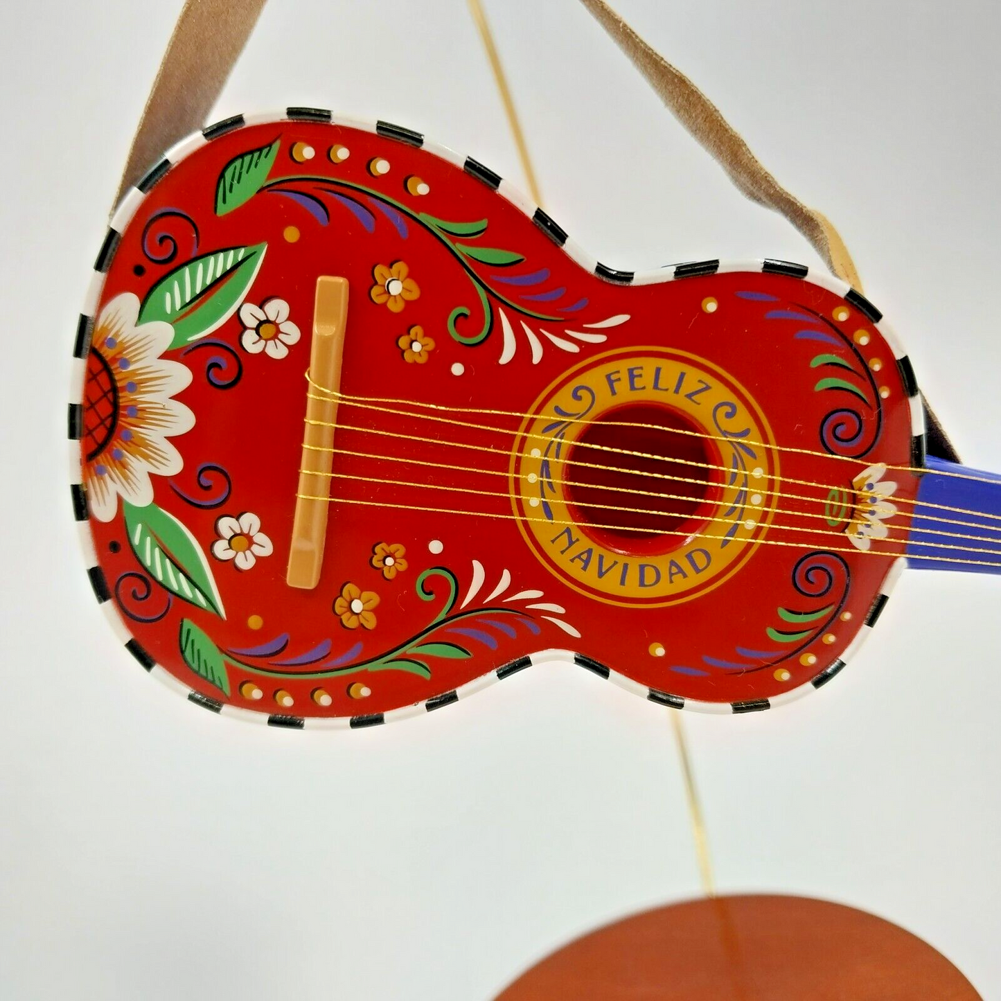 Hallmark Keepsake Christmas Ornament 2004 FELIZ NAVIDAD Guitar Handcrafted