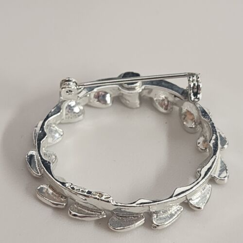 Signed GERRY'S Heart Circle Brooch Silver Tone 1.25" Diameter Vintage