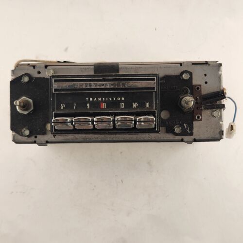 GM Oldsmobile Mid 1960s AM Radio Original Equipment Vintage Not Tested As Is
