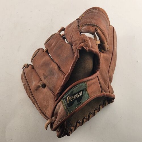 Pennant S370 Leather Baseball Glove RH Thrower 8" Childs Size 1960's Style