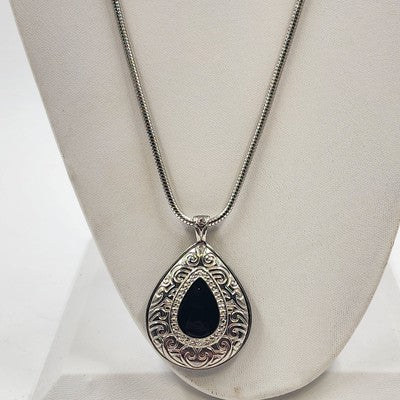 Silver Tone Reversible Teardrop Carnelian Black Pendant Snake Chain Damask Edge