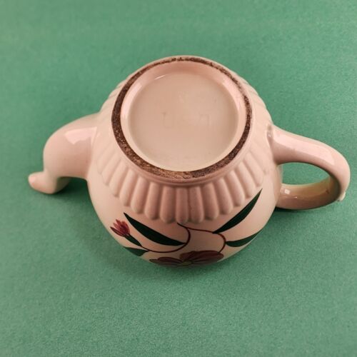 Shawnee Pottery USA Hand Painted Teapot w Lid Red Floral Design 4 Cup Capacity