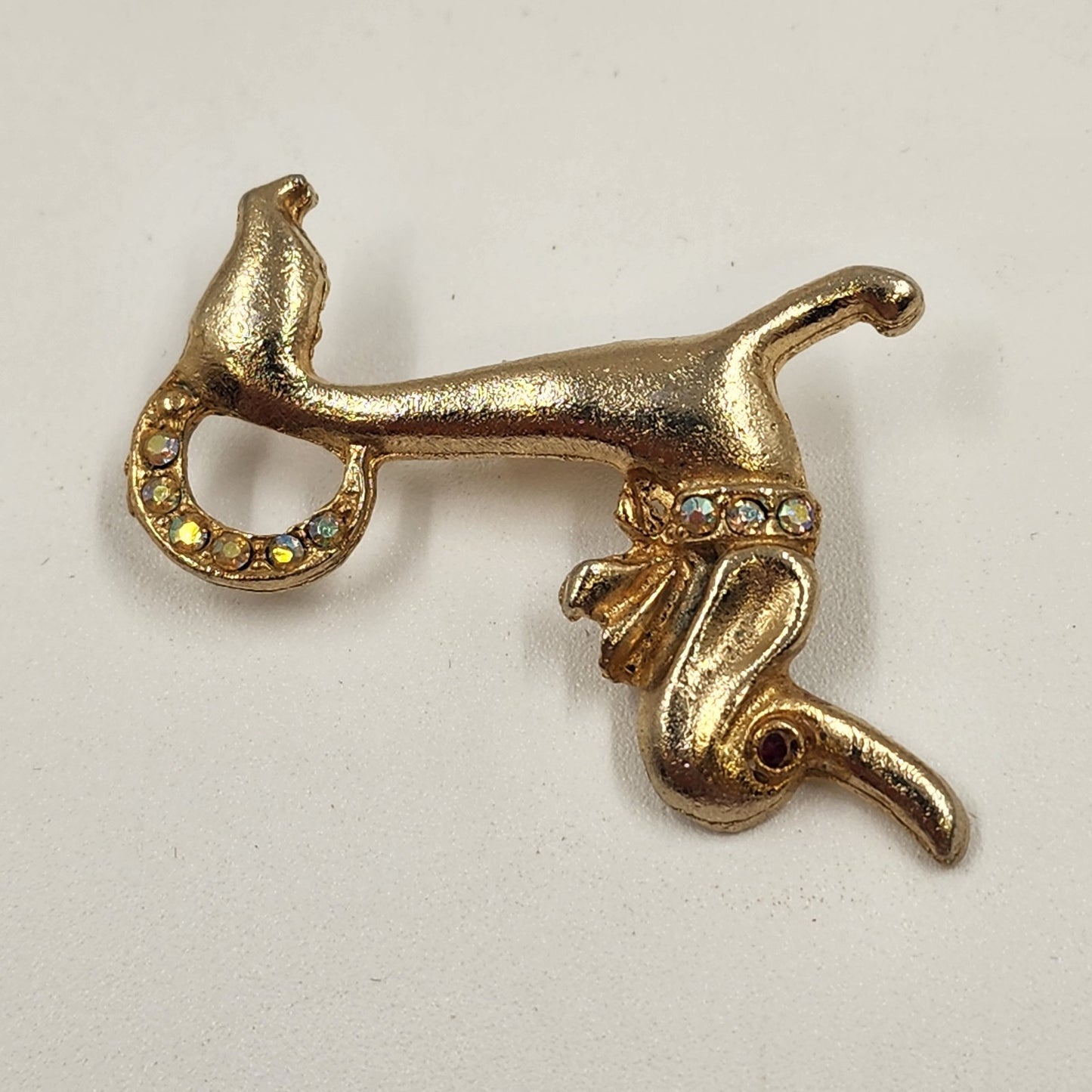 Dachshund Dog Gold Tone Brooch Badge Pin w/ Red Eyes Crystal Clear Rhinestone 2"