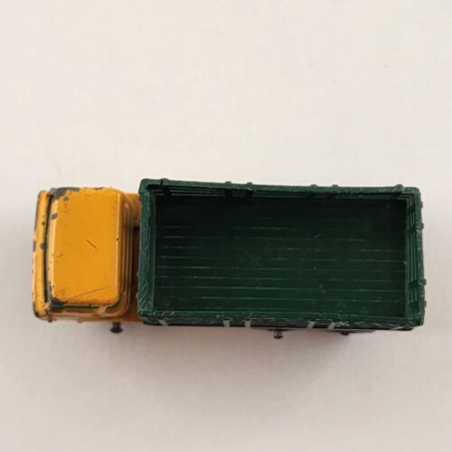 Matchbox Series No 4 Stake Truck Yellow Cab Green Bed Black Tires Lesney England