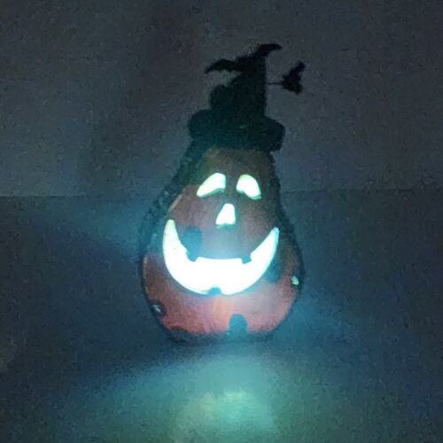 8" Resin Carved Jack-O-Lantern Mock Wood Bats Multi-Color Lighted New Batteries