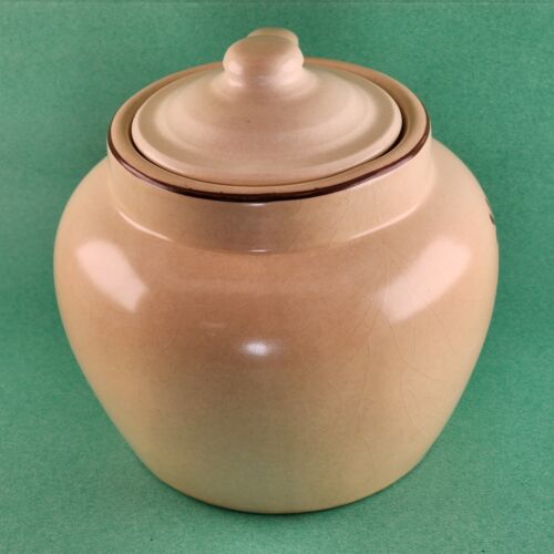 Pfaltzgraff Village 70 Bean Pot w Lid Tan with Brown 7"x 6¾" USA Vintage