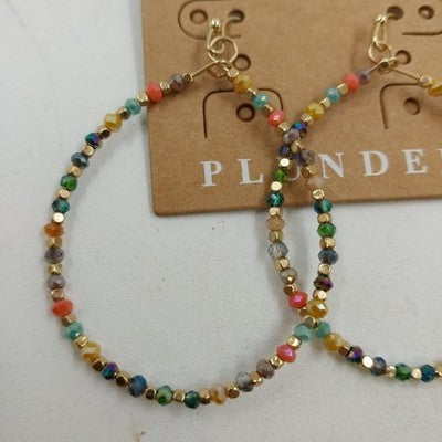 Plunder Gold Tone Chain Multicolor Faceted Beaded & Cube Gold Hoop Earrings 1.5"