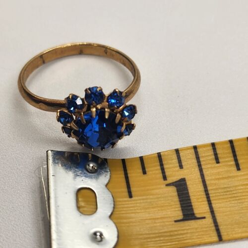Adjustable Gold Tone Ring Large Blue Rhinestone with Accent Stones Size 9 Vtg