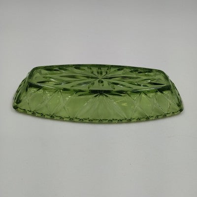 Hazel Atlas Avocado Green Oblong Relish Dish with Prescut Star Motif – 9.5 × 4.5″