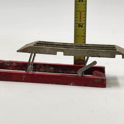 Tootsietoy Diecast Lube Rack Car Lift Garage 5" Accessory Kids Toy Vintage 1950s