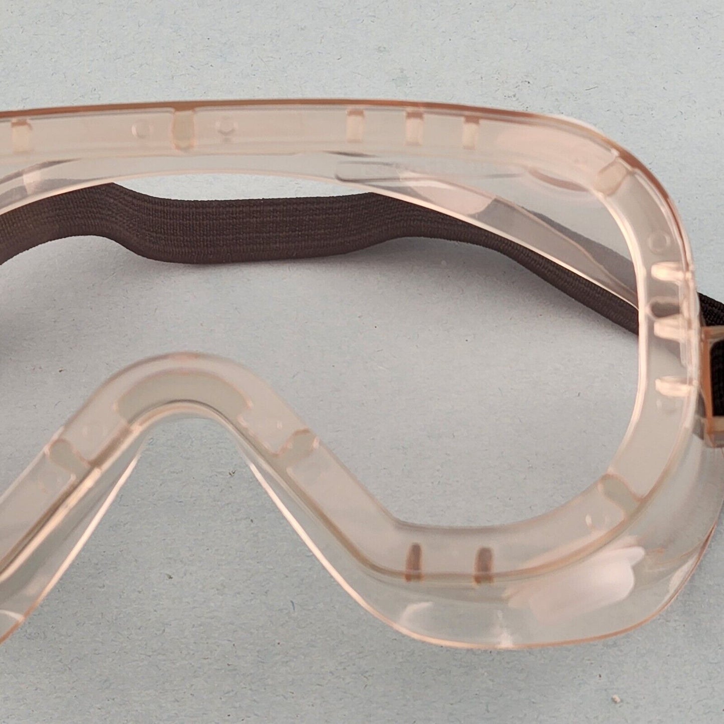 Gateway Technician Traditional Splash Safety Goggle Clear Lens & Body ANSI Z87.1 (Cap Vent/Clear Lens/Uncoated)