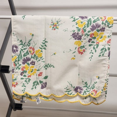 2 Rectangle Floral Doily Dresser Scarves Scalloped Edge Polyester & Cotton Italy