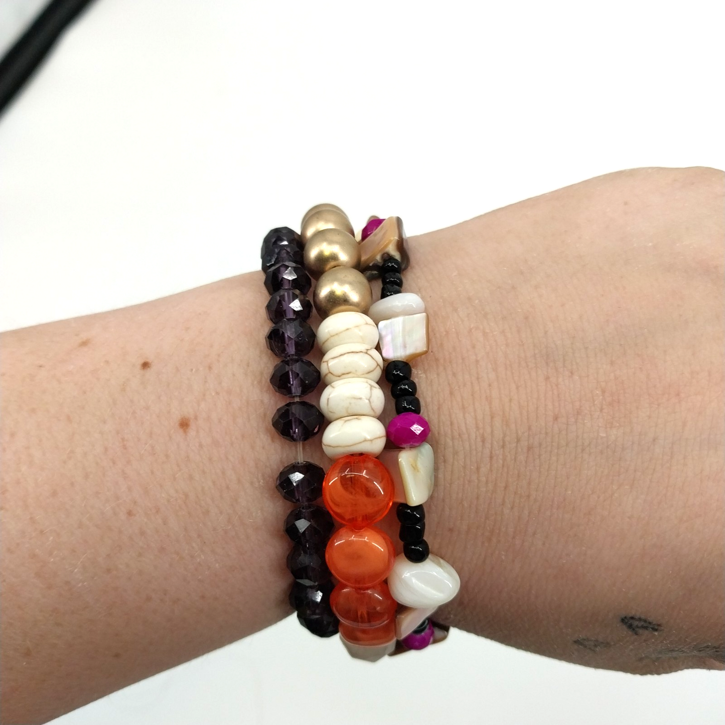 Set of 3 Bracelets Black Faceted Gold White Orange Marbled Glass Faux Beaded 7"