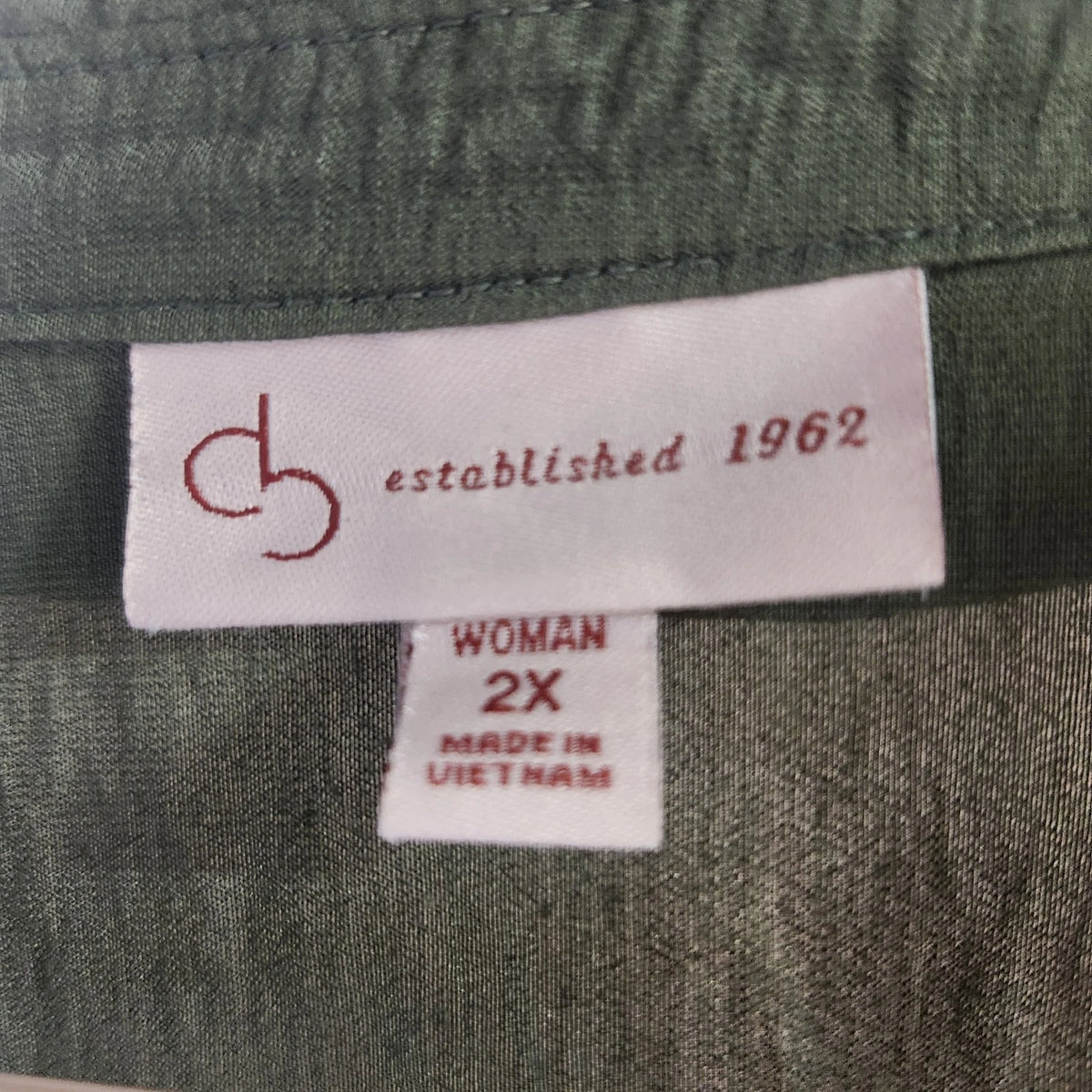 DressBarn db Women's Blouse 2X Plus Olive Green Button Up Roll Tab Long Sleeve