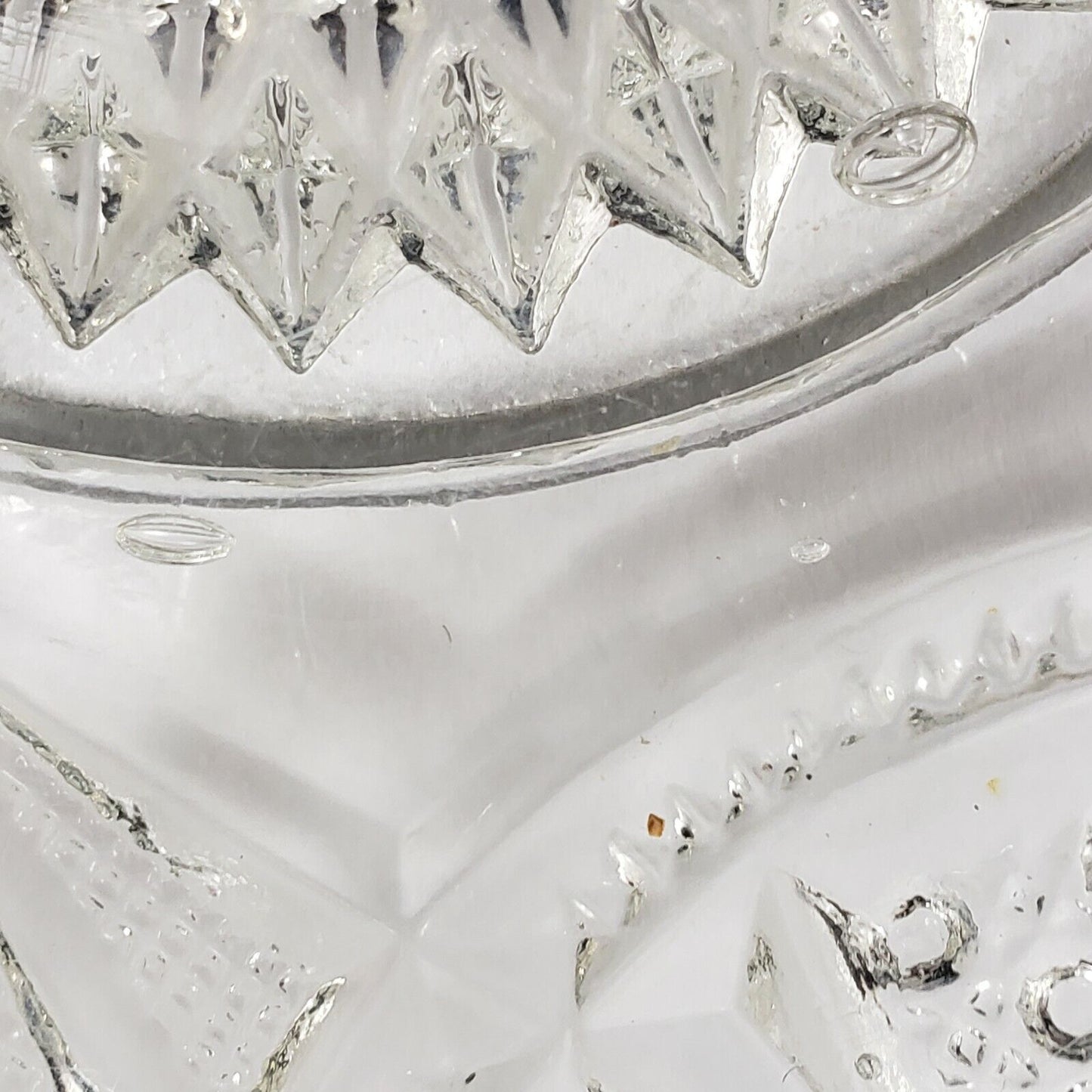 Brilliant Glass Hobstar Criss-Cross Sawtooth Centerpiece Bowl Clear