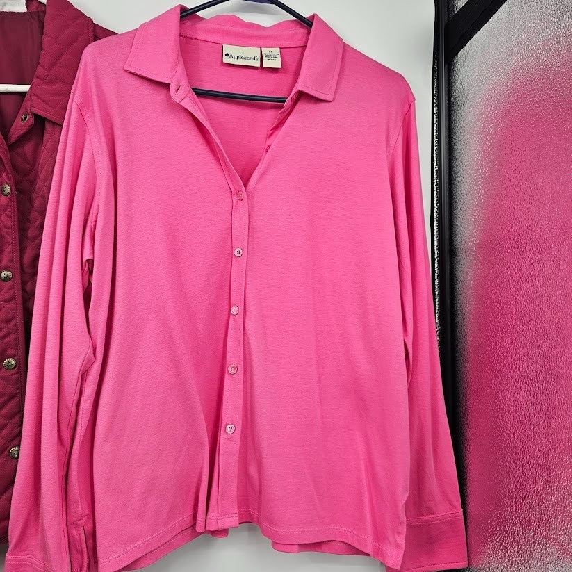 5 Ladies Sweaters & Tops Size XL Blue Pink Red Long Sleeve Button Up Casual Lot
