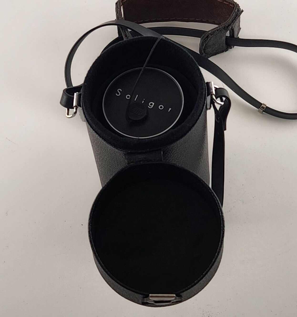 Soligor Tele-Auto 1:2.8 f=135mm Lens 17122861 2 Caps Filter Tiffen 55mm Sky Case