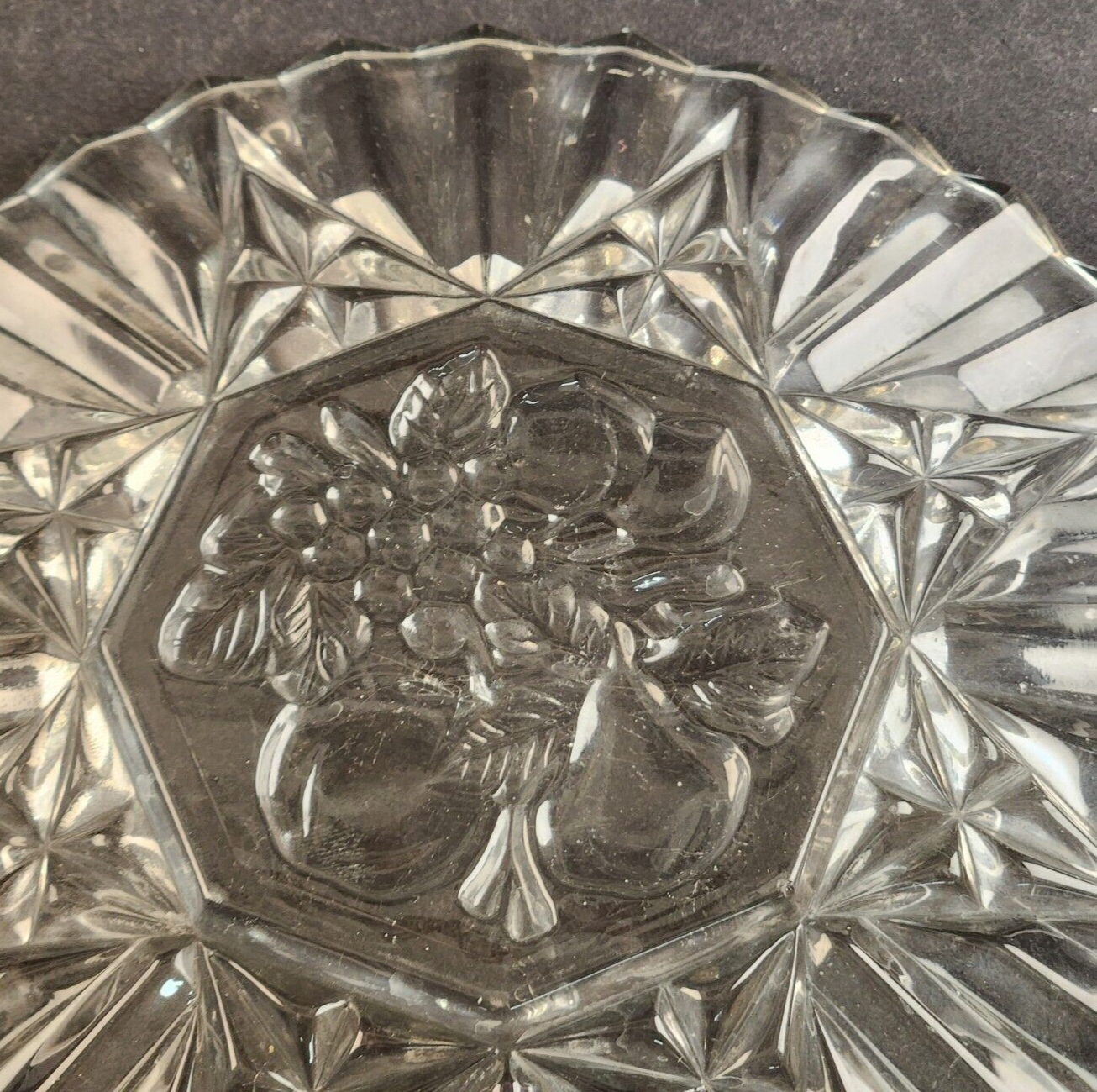 Federal Cut Glass Pioneer Pressed Fruits & Vegetable 8" Diam Dessert Salad Plate