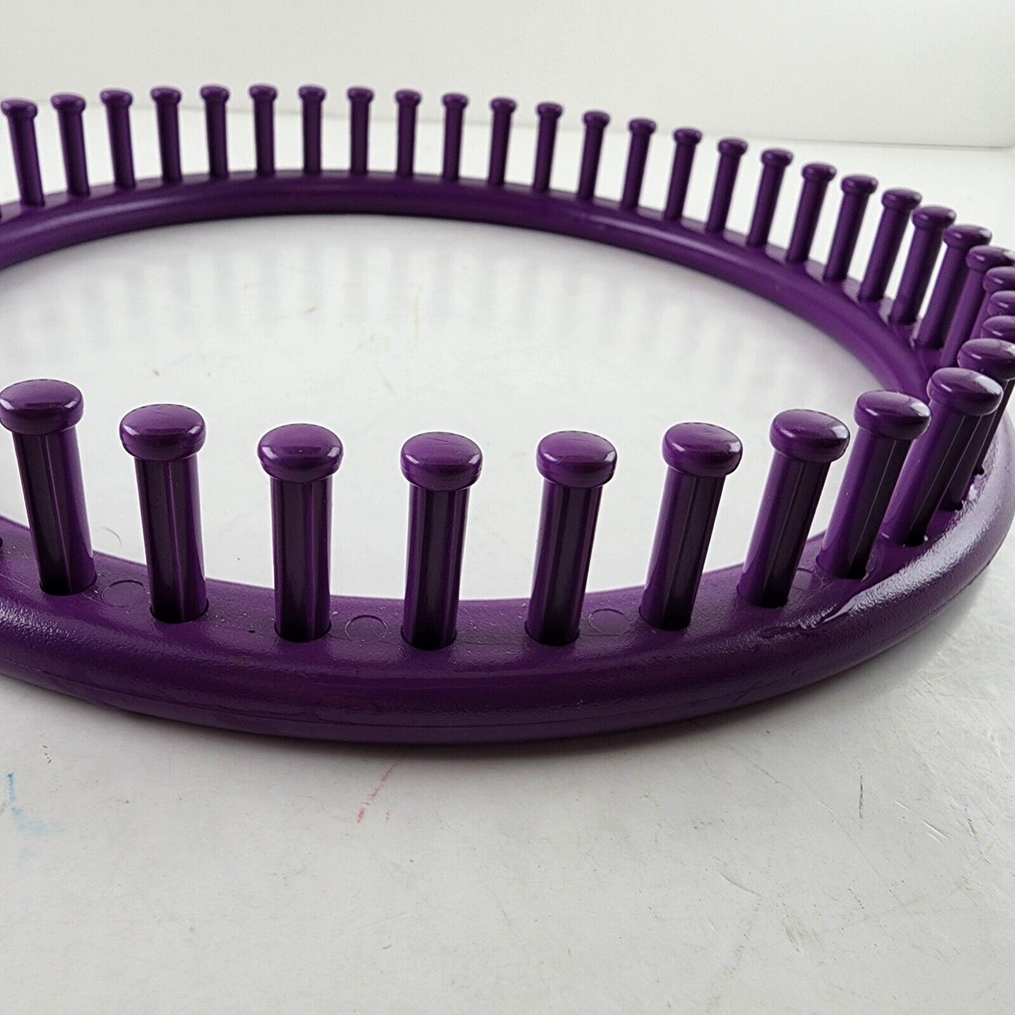 Knitting Loom Single Round or Rectangle Various Sizes & Colors with Peg Pins