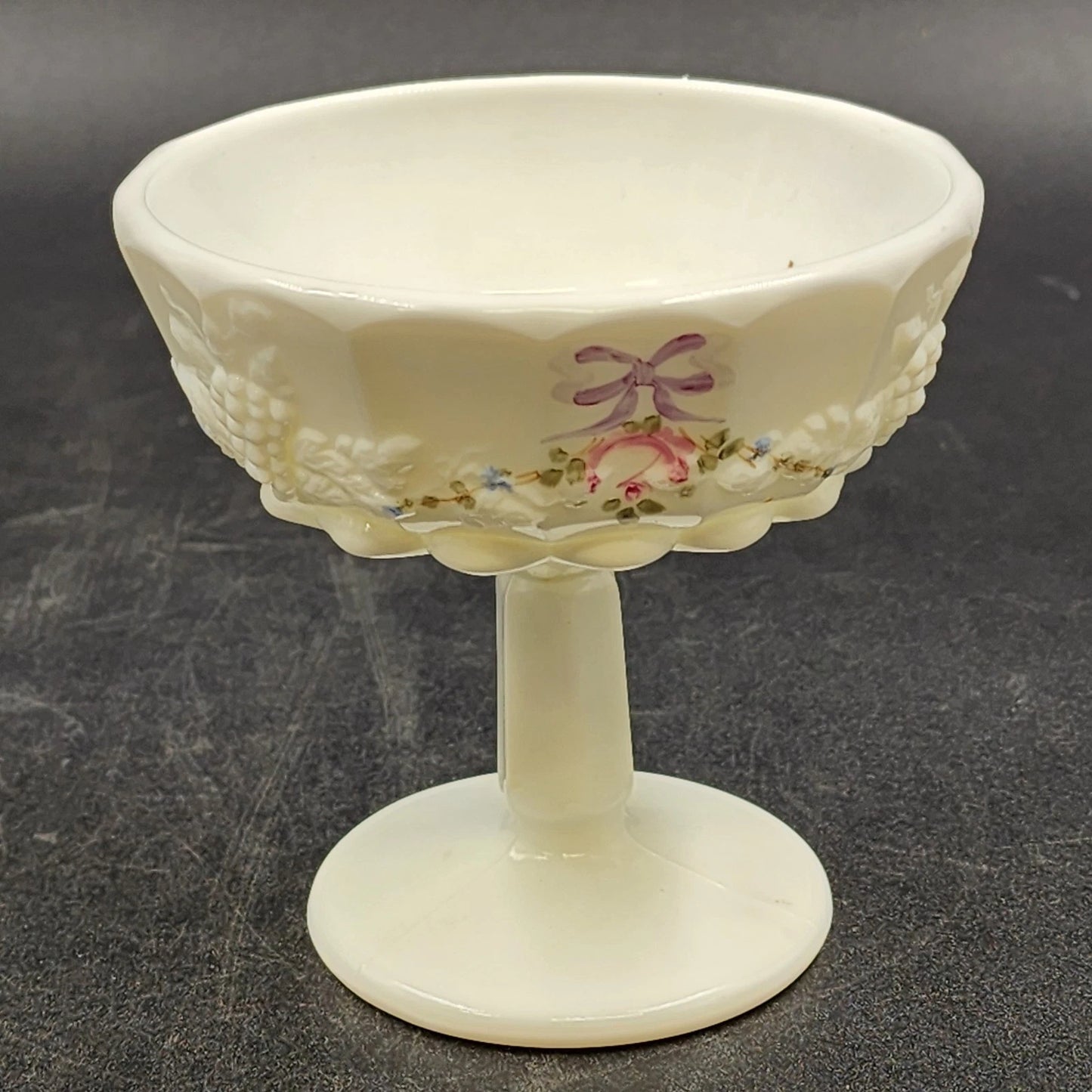 Westmoreland Milk Glass Covered Candy Dish Roses & Bows Paneled Grape 7”