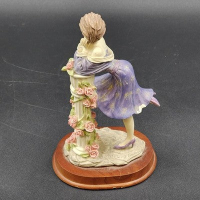 La Verona Collection Lady Figurine Purple Dress Flirty Pose Statue Wood Base Vtg