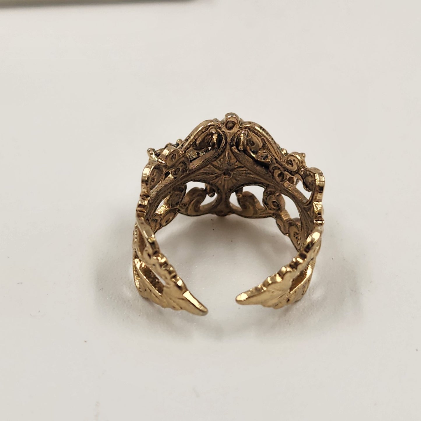 Gold Tone Filigree Ring Garnet Red Oval Stone Open Shank Size 6.25-6.5