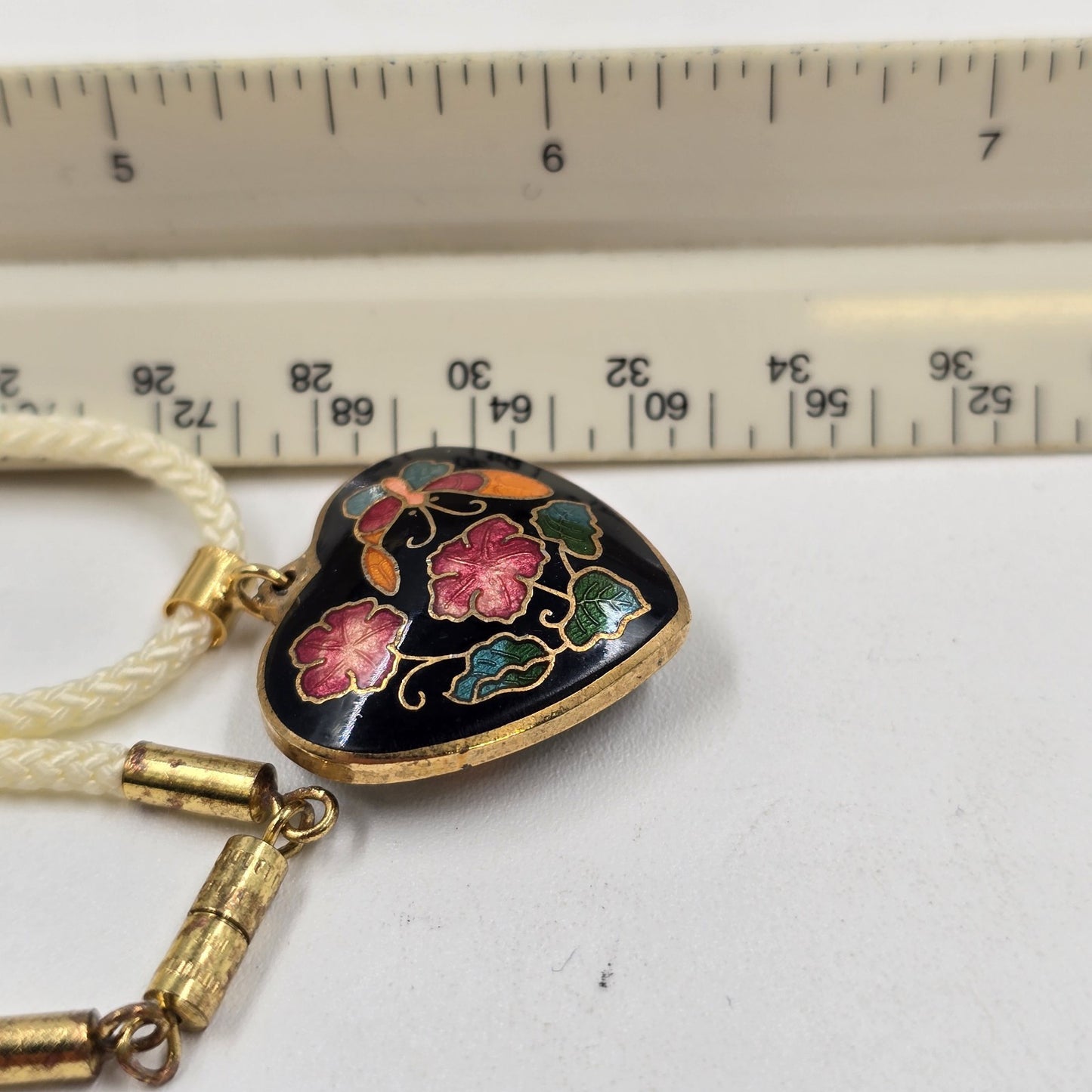 Necklace w/ Double Sided Puffy Heart Cloisonne Pendant in White Corded Chain 12"