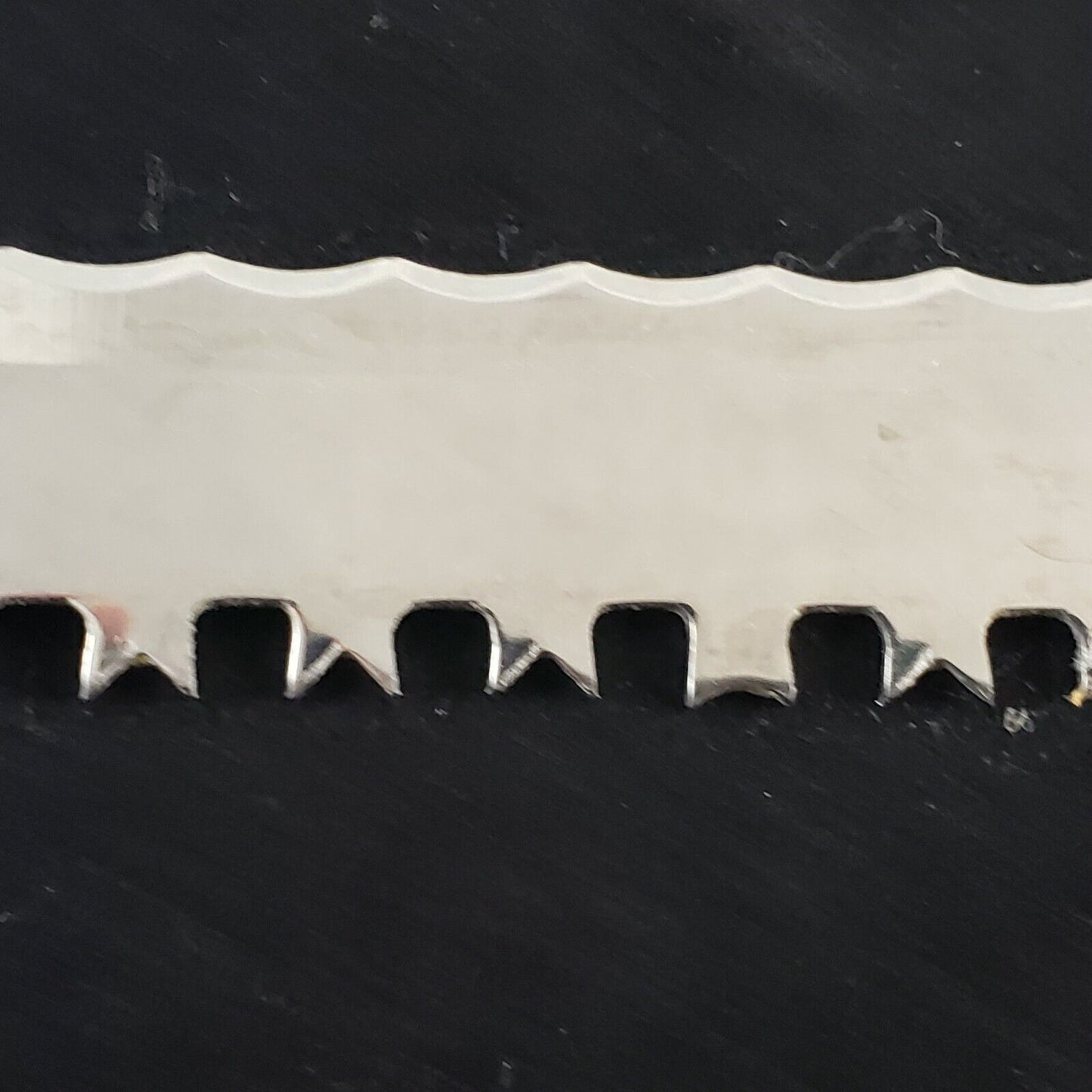 Quikut QUIKKLE Stainless 9½" Serrated Double Sided Carver Slicer Fork Tip USA