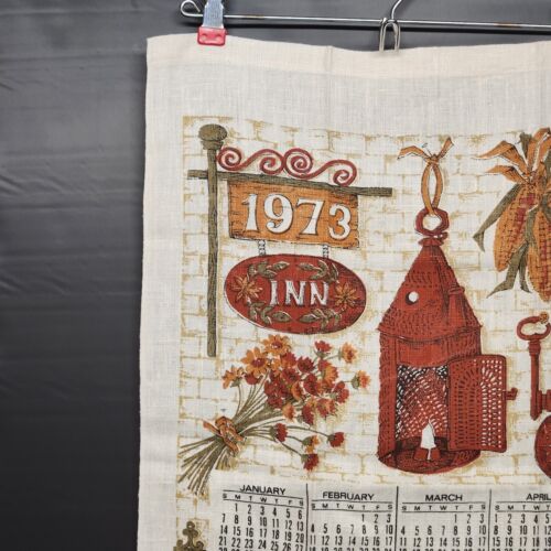 1973 Calendar Kitchen Linen Towel Vintage Fall and Autumn Inn 26" x 15.5"