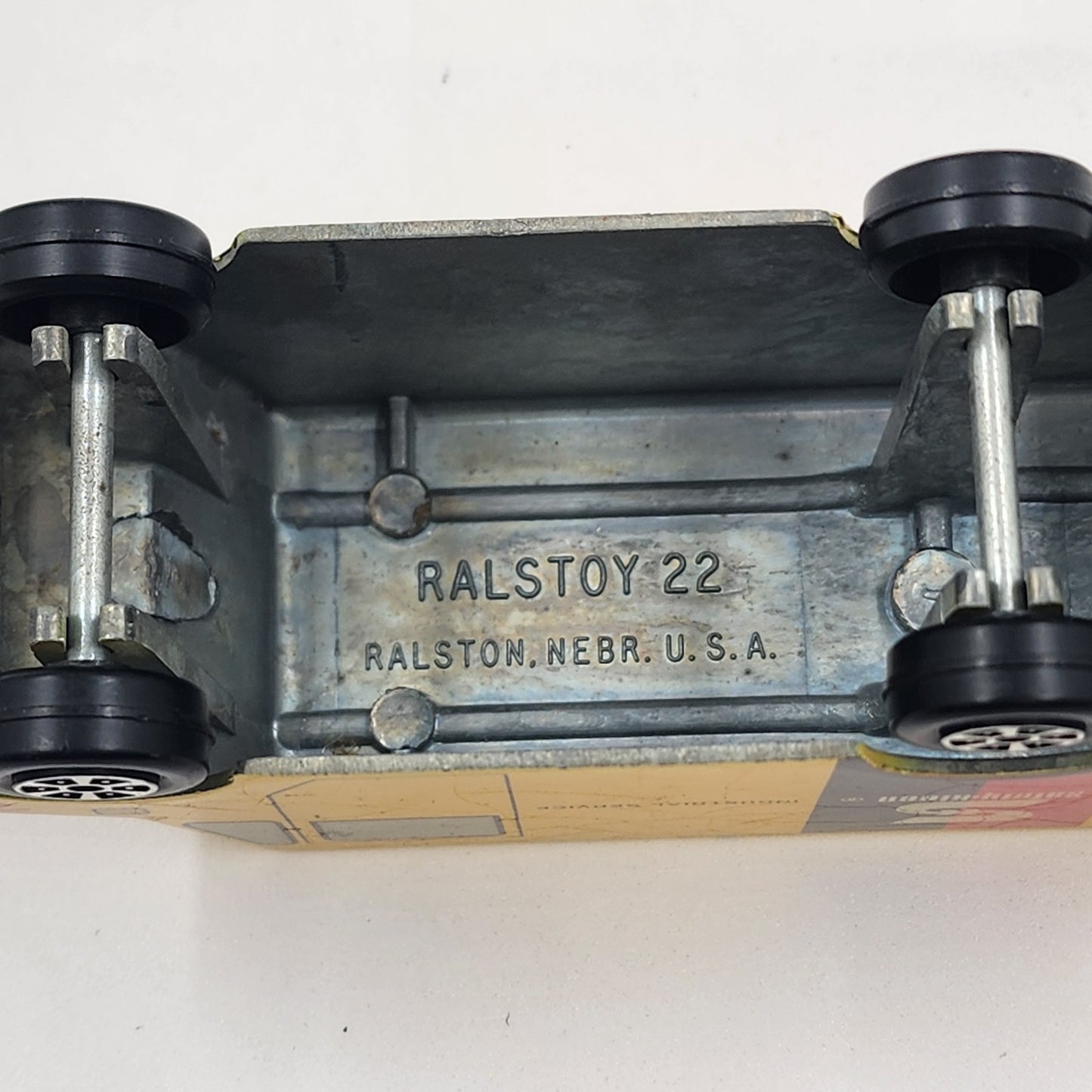 Ralstoy 22 SAFETY-KLEEN Yellow Diecast Metal Box Toy Car Delivery Van Truck USA