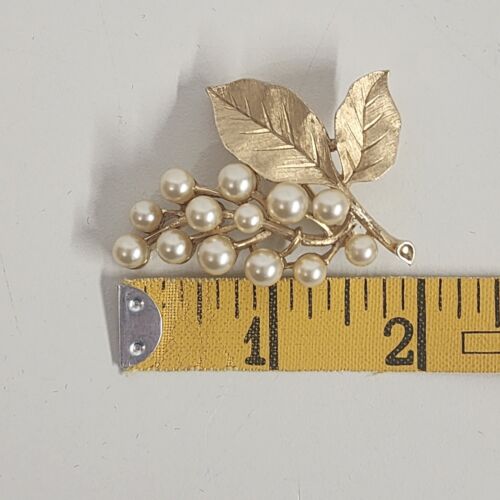 Signed Crown Trifari Leaf Berries Faux Pearl Brushed Gold Tone Brooch Vintage