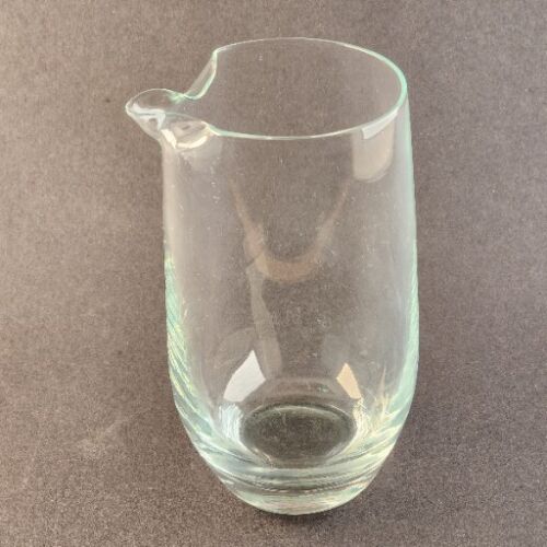 Pour Spout Carafe for Cocktails Martinis Barware Clear Glass No Pattern 6"